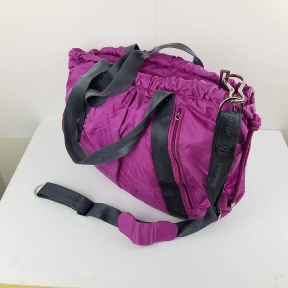 Lululemon Travelling Run Ways Duffel Bag Regal - Picture 9 of 14